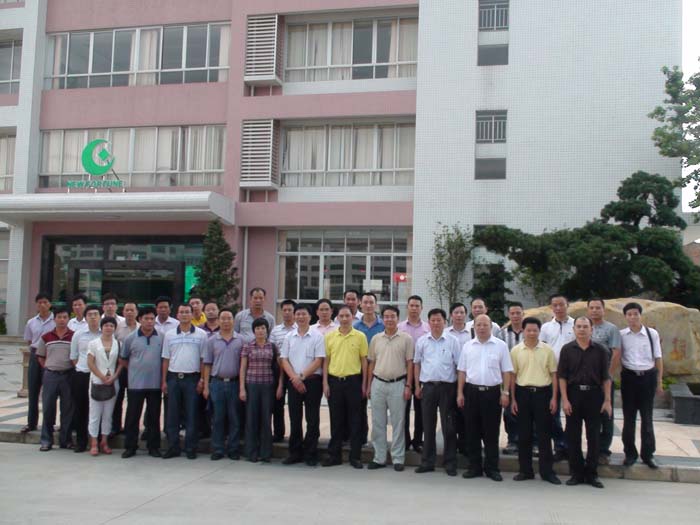 ����F(tu��n)�ڽ��T�價��I(y��)�@�W(xu��)��(x��)ȡ��(j��ng)����Ӱ����