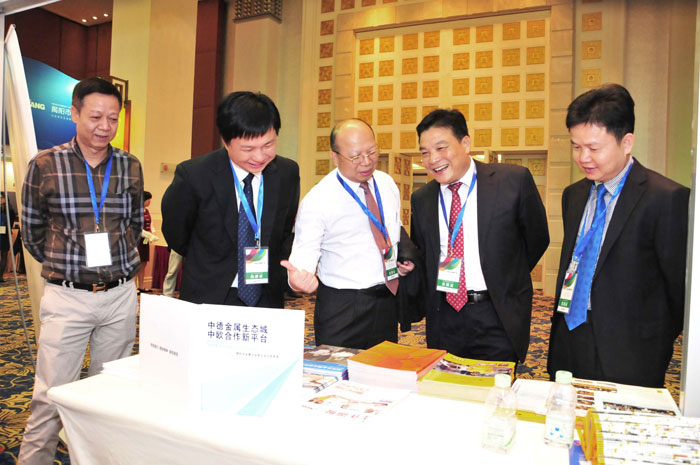 ������I(y��)(li��n)�ϕ�(hu��)����?y��n)��ӽ��?y��ng)��Ͷ�Y�h(hu��n)���ƽ��(hu��)